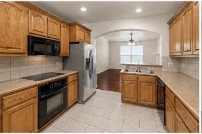 565 Griffith Drive, Saginaw, TX 76179 — photo 3