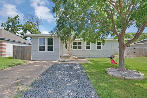 113 E Linda Drive, Garland, TX 75041 — photo 2