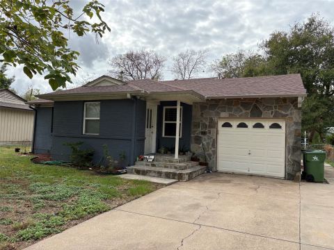 410 Overhill Drive, Arlington