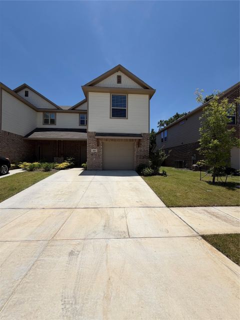 504 Saddle Lane, Denton