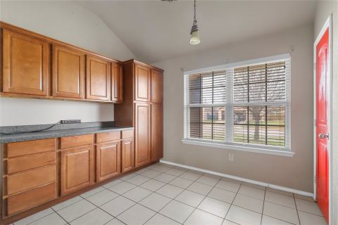 4203 Agate Drive, Granbury, TX 76049 — photo 2