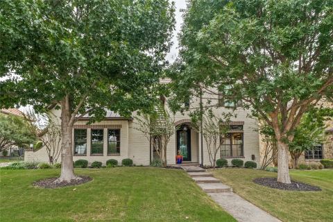4663 Sidonia Court, Fort Worth