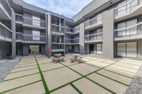 2722 Throckmorton Street 205, Dallas, TX 75219 — photo 2