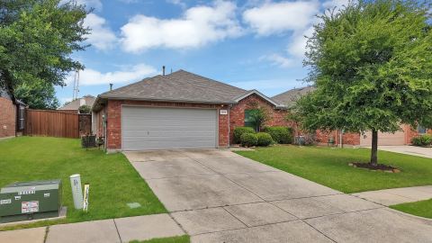 2805 Enchanted Eve Drive, Little Elm, TX 75068 — photo 2
