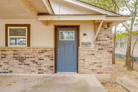4935 Curzon Avenue, Fort Worth, TX 76107 — photo 2