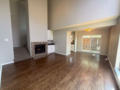 615 Lost Springs Court C, Arlington, TX 76012 — photo 3