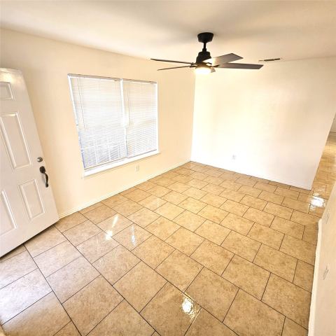 1810 Wiseman Avenue, Fort Worth, TX 76105 — photo 3