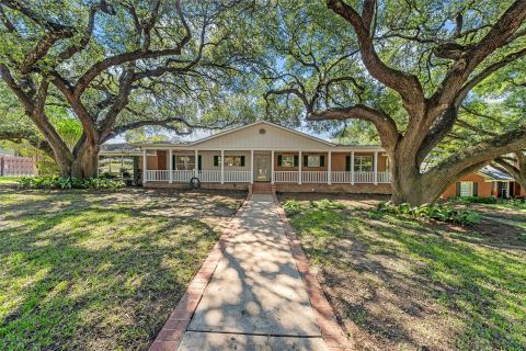 5014 Ridgeview Drive, Waco