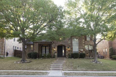 6976 Valley Brook Drive, Frisco