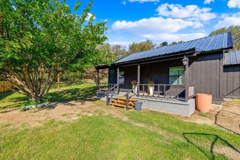 1550 S Stewart Street, Azle, TX 76020 — photo 3