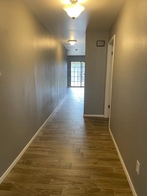 609 Williamsburg Court, Granbury, TX 76048 — photo 2