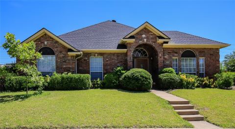 4002 Stonecastle Drive, Garland