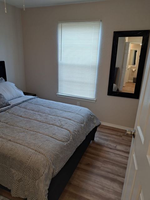 1702 Crest Point Drive, Arlington, TX 76012 — photo 3