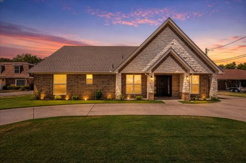 4100 Apache Trail Court, Granbury