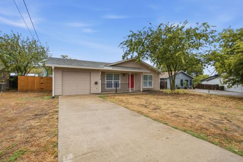 1416 N Rusk Street, Weatherford, TX 76086 — photo 3