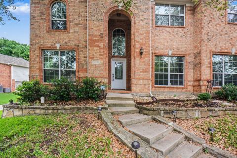 1930 Wind Lake Circle, Garland, TX 75040 — photo 2