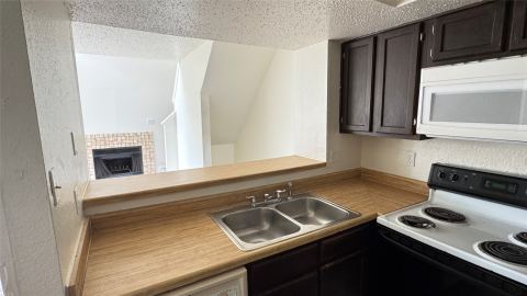 9833 Walnut Street 201, Dallas, TX 75243 — photo 3