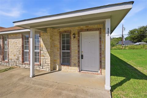113 W Wilson Avenue, Sherman, TX 75090 — photo 3