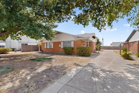 222 W Union Bower Road, Irving, TX 75061 — photo 3