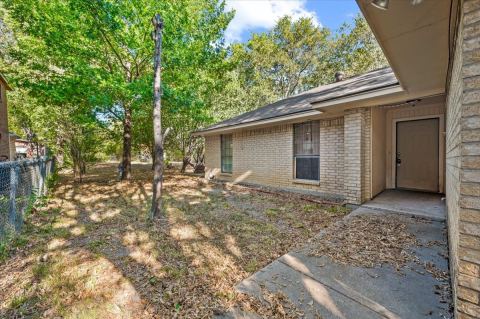 409 29th Street, Grand Prairie, TX 75050 — photo 3