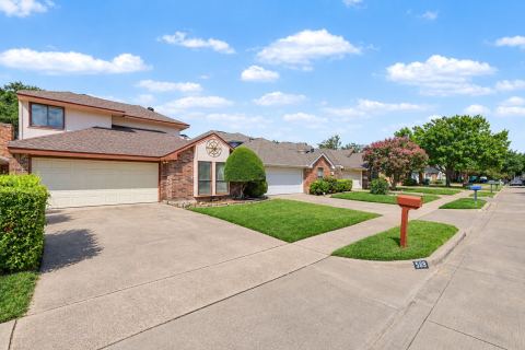 569 Briarcliff Drive, Garland, TX 75043 — photo 2