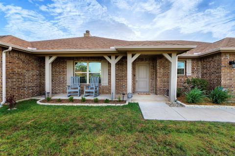 129 Springwood Ranch Loop, Springtown, TX 76082 — photo 3