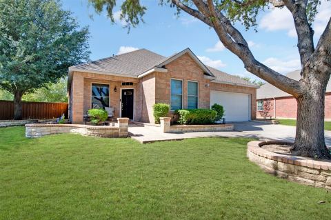 2600 Winterberry Lane, Little Elm, TX 75068 — photo 2