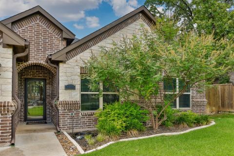 110 E Iriquois Drive, Lake Kiowa, TX 76240 — photo 3
