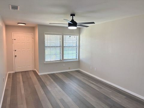 4450 Wind River Lane, Garland