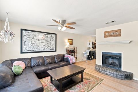 601 E Avenue F, Midlothian, TX 76065 — photo 3