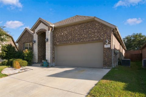 5832 Canyon Oaks Lane, Fort Worth, TX 76137 — photo 3