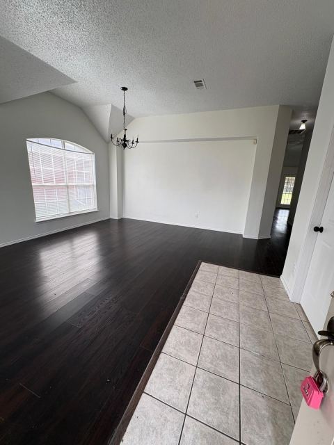 6426 St Leonard Drive, Arlington, TX 76001 — photo 3