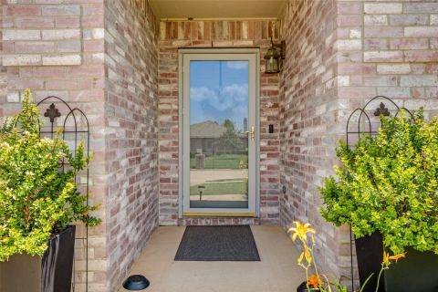 8909 Glen Falls Lane, Denton, TX 76210 — photo 2