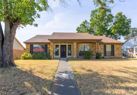 1328 Colmar Drive, Plano, TX 75023 — photo 2