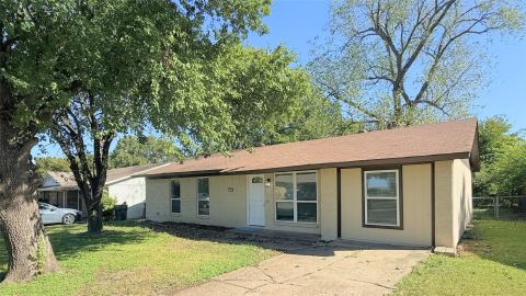 206 Arkansas Street, Sherman, TX 75090 — photo 2