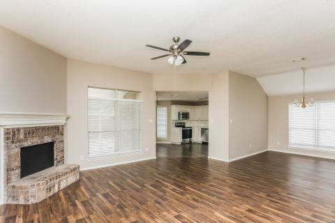 346 Mesquite Hill Drive, Arlington, TX 76002 — photo 2