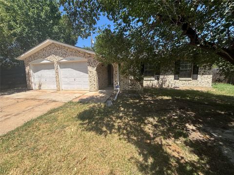 4002 Fairbanks Court, Irving, TX 75062 — photo 3