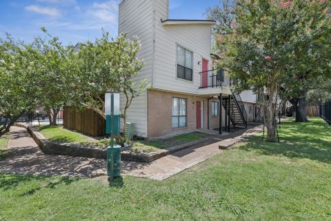 6646 E Lovers Lane 104, Dallas, TX 75214 — photo 2