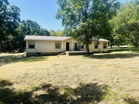1210 E Texas Street, Denison, TX 75021 — photo 2