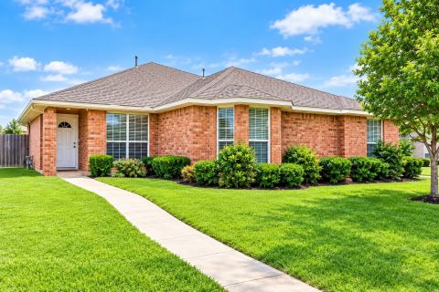 1008 Ashdon Lane, Murphy