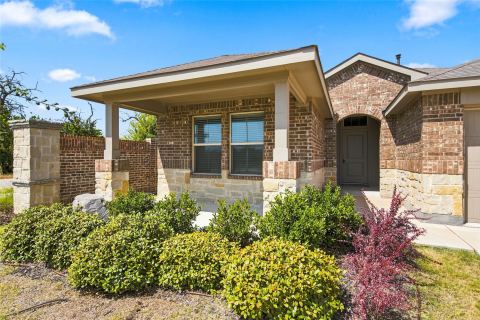 5912 Piedrosa Court, Denton, TX 76226 — photo 2