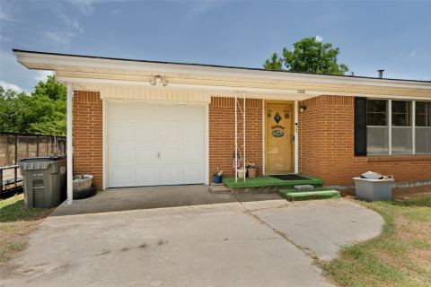 1012 Rosebud Drive, Azle, TX 76020 — photo 3