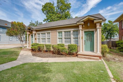 1622 Mistletoe Boulevard, Fort Worth, TX 76104 — photo 3