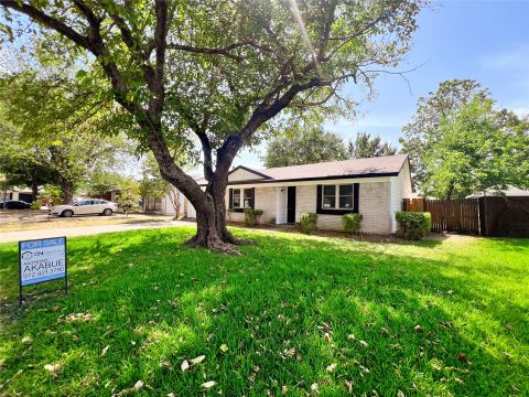 2213 E Biscayne Drive, Irving, TX 75060 — photo 2