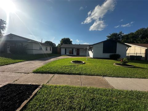 4111 Mehalia Drive, Dallas