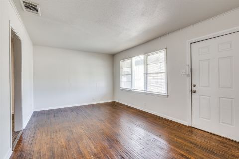 4256 Standish Road, Fort Worth, TX 76133 — photo 2