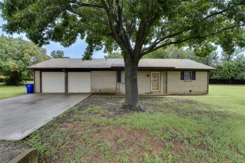 802 Cardinal Road, Mansfield, TX 76063 — photo 2