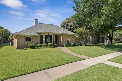 1224 Cloudy Sky Lane, Lewisville, TX 75067 — photo 2