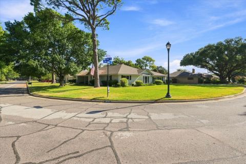 3113 Westador Drive, Arlington, TX 76015 — photo 3