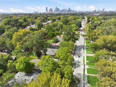 3621 MEYERS Street, Dallas, TX 75215 — photo 2